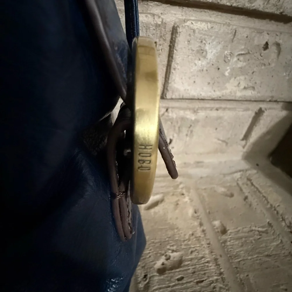 HOBO Render Blue Leather Hobo Bag - Picture 4 of 7